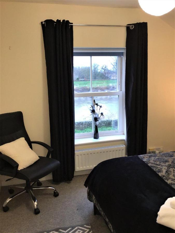 Riverbank Guest House Wiggenhall Saint Germans Екстер'єр фото
